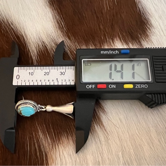 ❤️ #8 Turquoise Matte 925 Navajo Style Dangle Squash Blossom Earrings 1.41”L - Picture 9 of 11